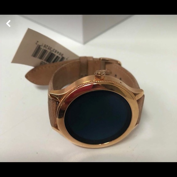 Watch - Picture 3 of 5